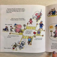 A Day at the Police Station - Richard Scarry`s
